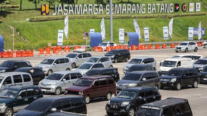 Rekayasa One Way Diberlakukan di Tol Trans Jawa, Arus Mudik Meningkat