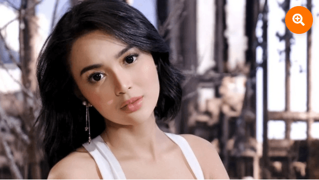 Jadi Viral Aksi Panggung Wika Salim Bikin Geger, Ciumannya ke Penonton Pria